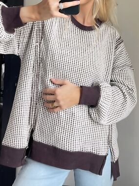 Waffle-Knit Crewneck Sweater with Contrast Trim in Cream and Dark Brown